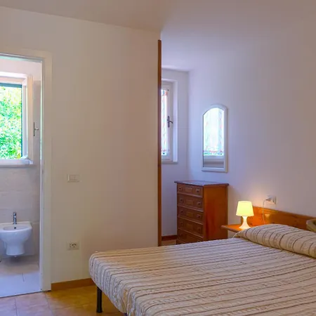 Augusto 4* Каполивери