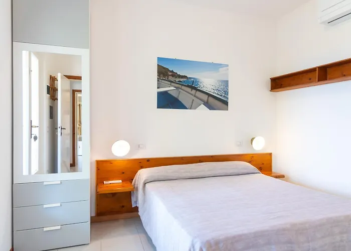 Augusto 4* Capoliveri (Isola d'Elba)